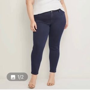 Plus size, Lane Bryant black deluxe fit, low rise skinny jeans size 20